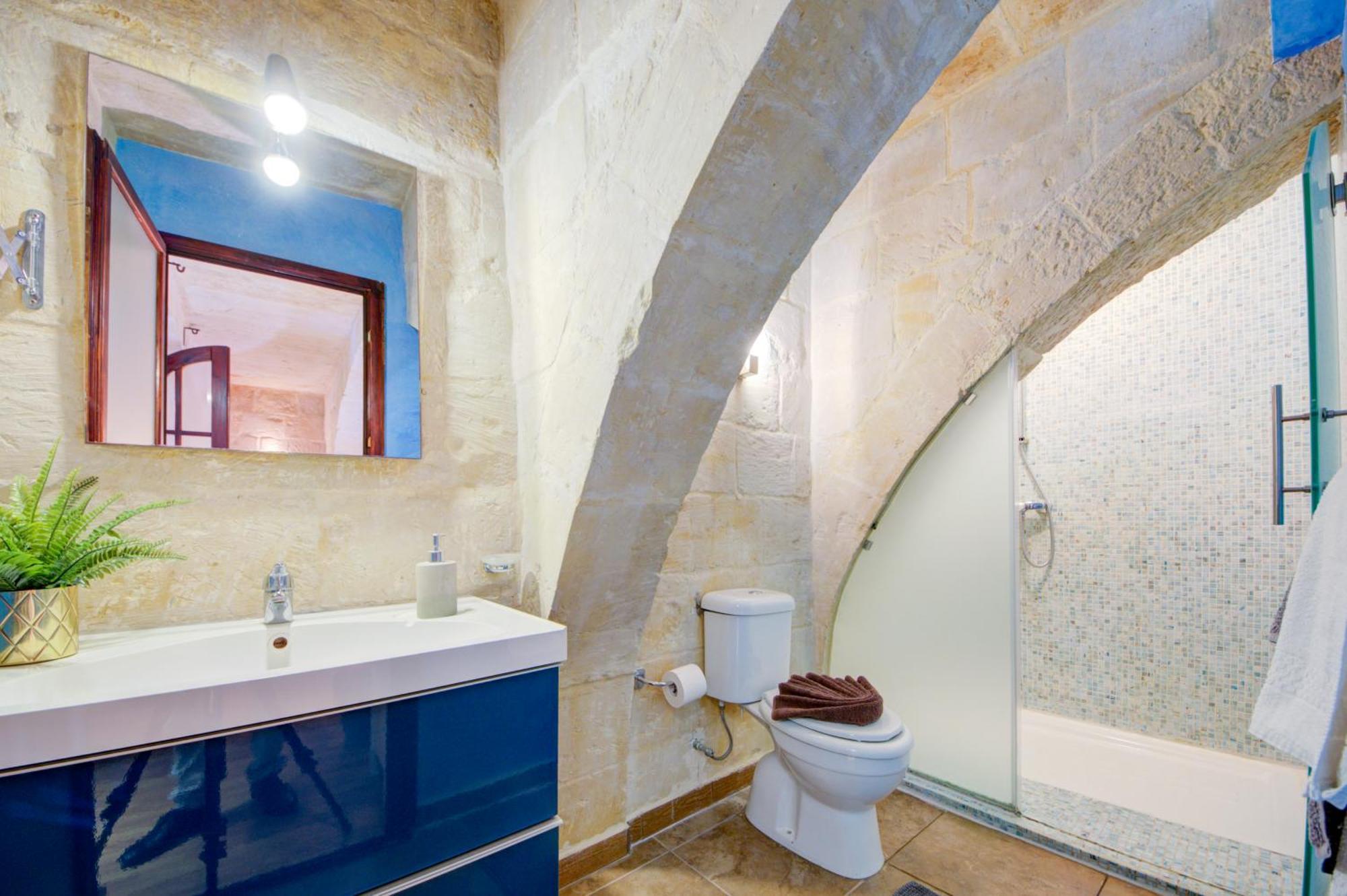Valletta Waterfront Villa With Pool And Jacuzzi Eksteriør bilde